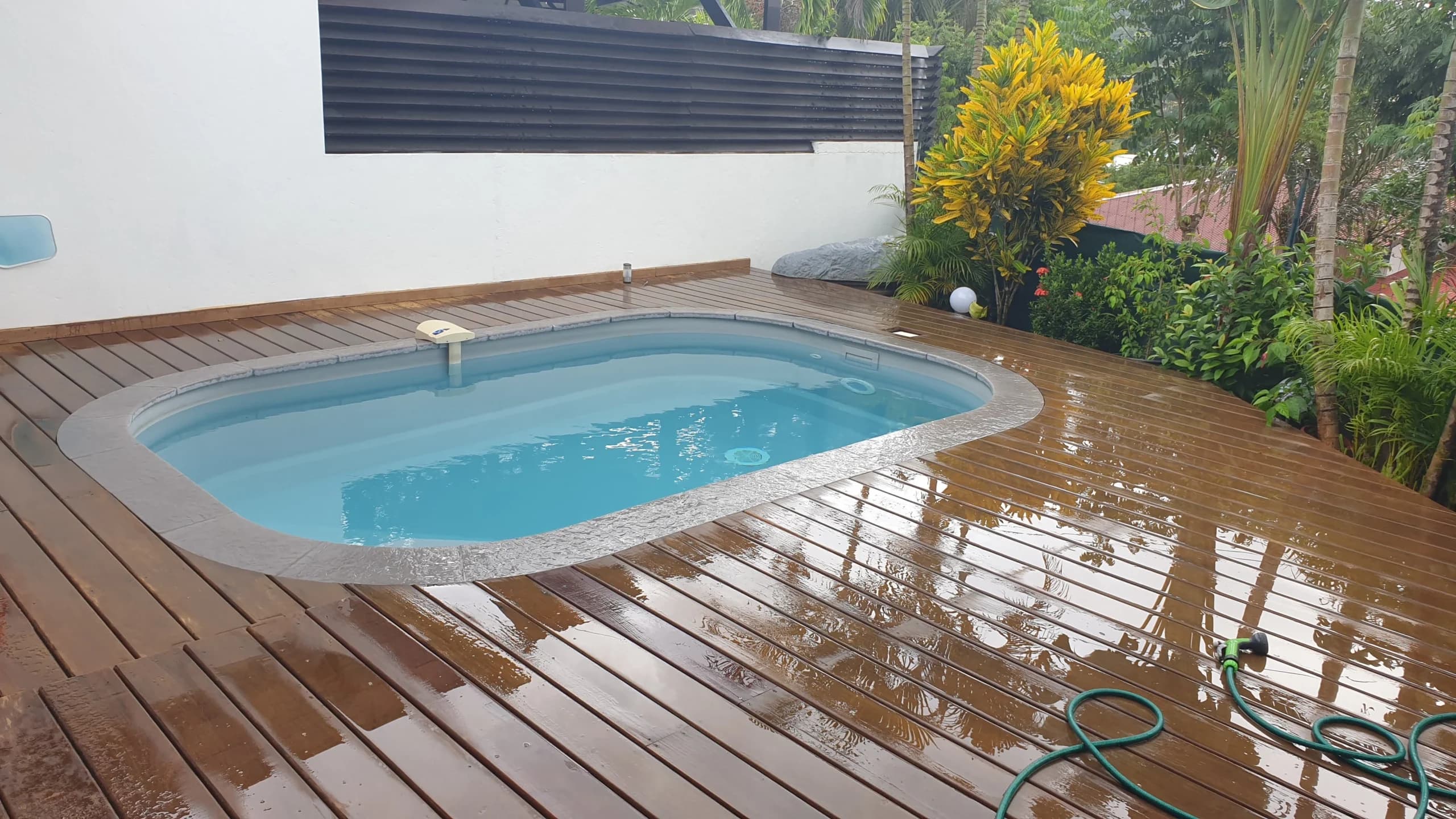 Piscine sur mesure réalisée par C KMER Building au Cameroun — 8