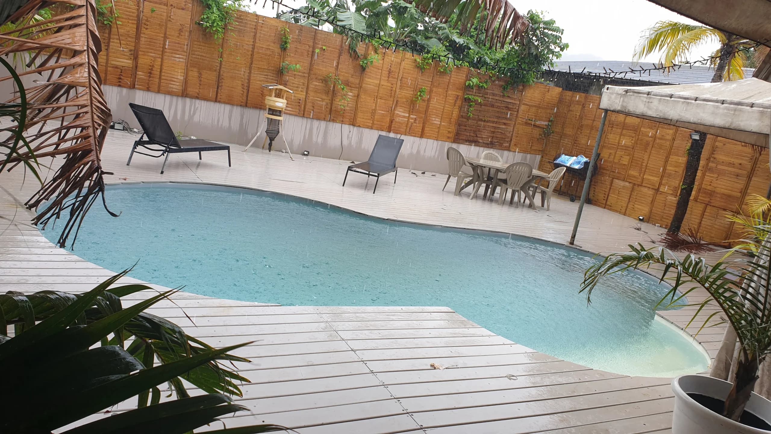 Piscine sur mesure réalisée par C KMER Building au Cameroun — 10